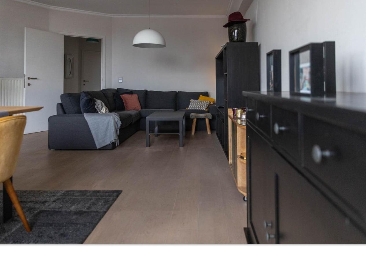 Ruim Appartement Met Prachtig Zicht Op A+ Locatie! Antwerpen Bagian luar foto
