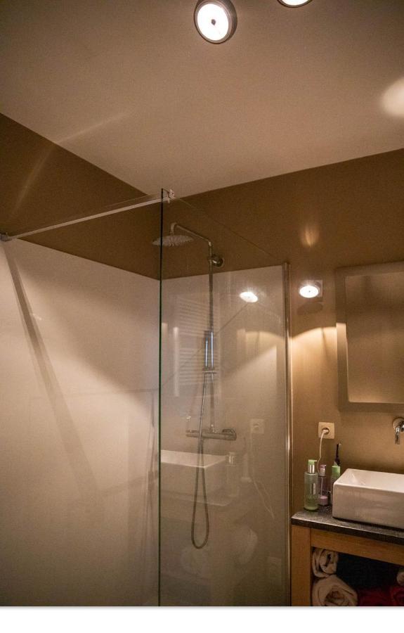 Ruim Appartement Met Prachtig Zicht Op A+ Locatie! Antwerpen Bagian luar foto